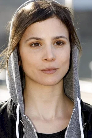 Aylin Tezel photo