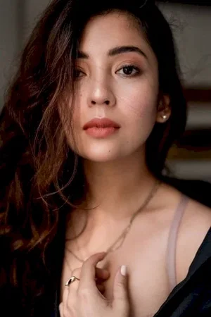  Barkha Singh