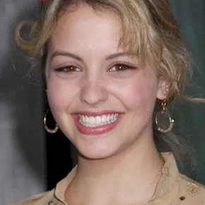 Photo star : Gage Golightly