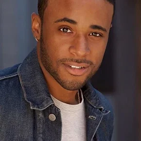 Photo star :  Khylin Rhambo