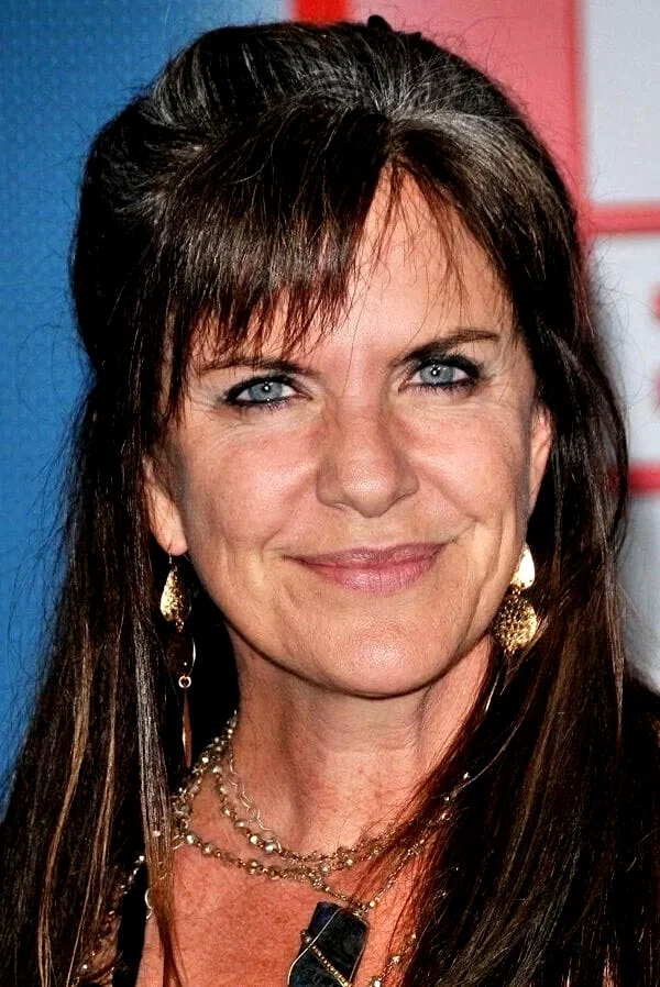 Jennifer Hale
