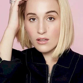 Photo star :  Harley Quinn Smith