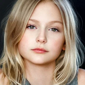 Photo star : Alyvia Alyn Lind