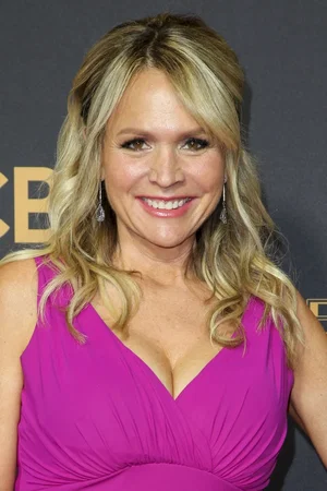  Barbara Alyn Woods