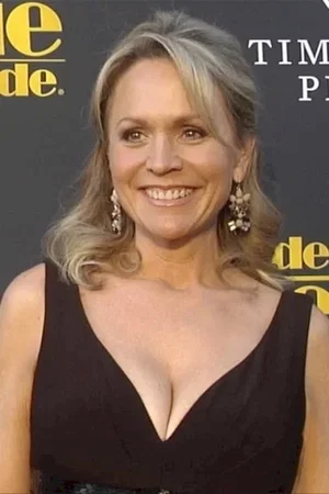  Barbara Alyn Woods photo