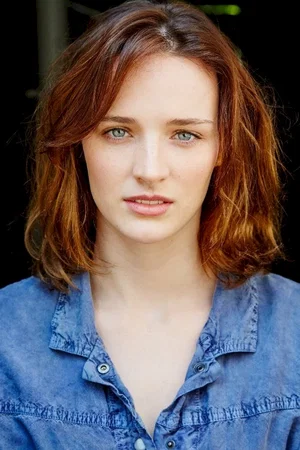  Airlie Dodds photo