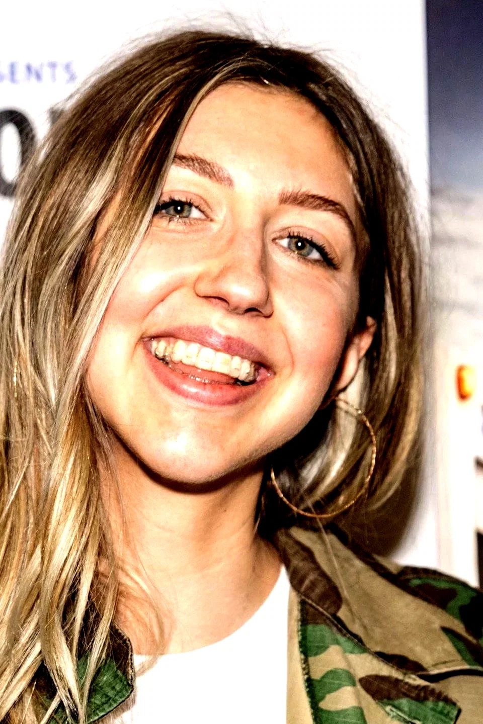  Heidi Gardner