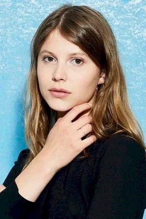 Eili  Harboe photo