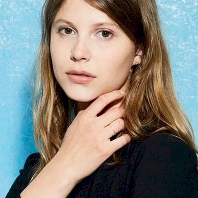Eili  Harboe