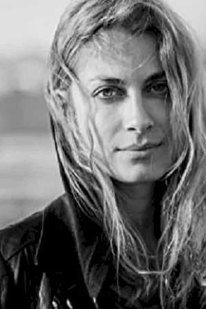 Laure De Clermont-Tonnerre photo