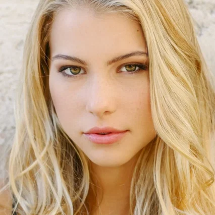 Lexi Atkins