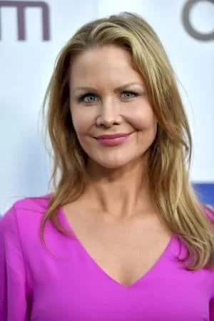 Josie Davis photo
