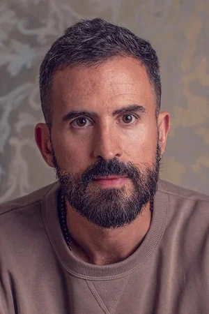  Lucio Castro