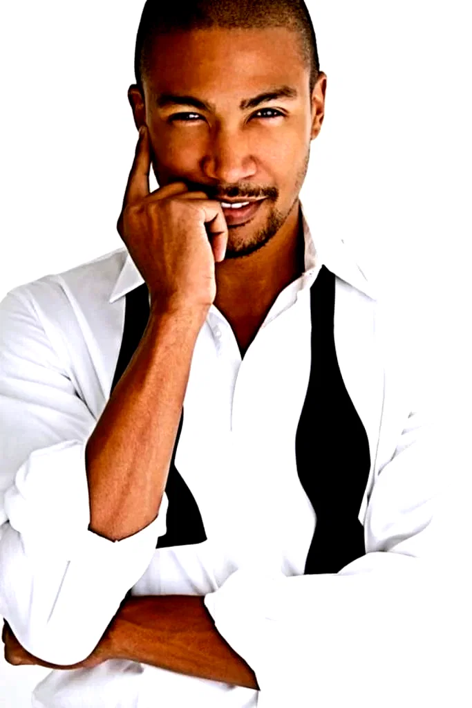  Charles Michael Davis