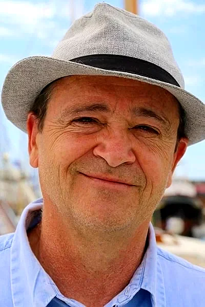  Frédéric Fougea