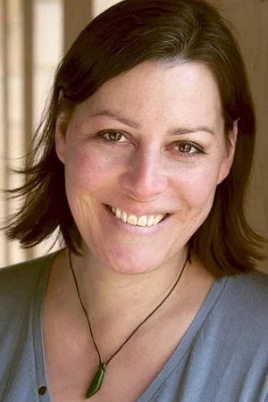  Rebecca Root photo
