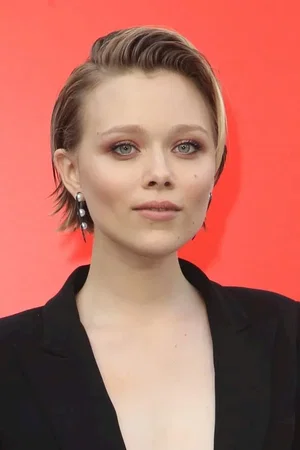  Ivanna Sakhno