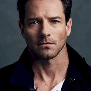 Photo star : Ian Bohen