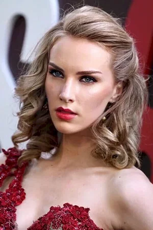  Charlotte Kirk photo