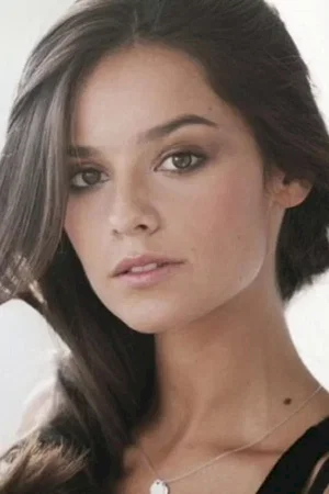  Katy Louise Saunders photo