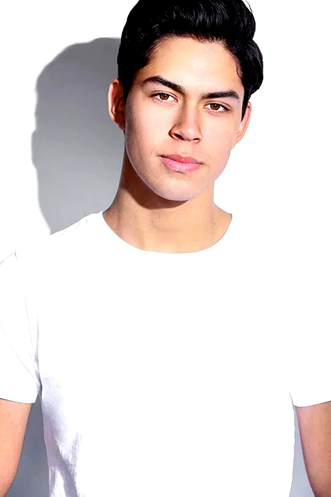  Niko Guardado