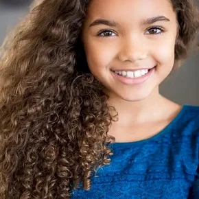 Photo star :  McKenna Roberts