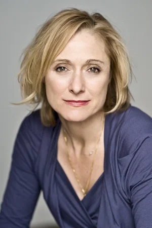 Caroline Goodall photo