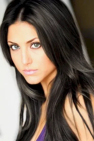  Cassandra Scerbo