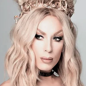 Photo star :  Alaska Thunderfuck