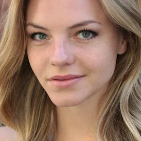 Photo star : Eloise Mumford