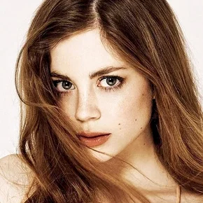 Photo star : Charlotte Hope