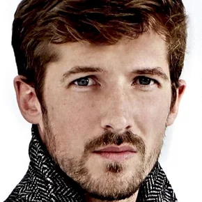 Photo star : Gwilym Lee