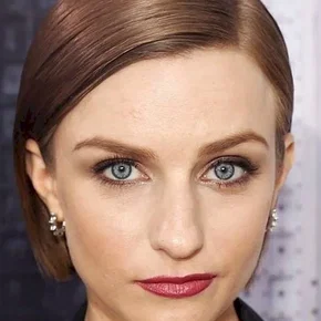 Photo star : Faye Marsay