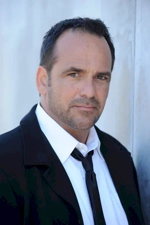  Robert Rusler photo
