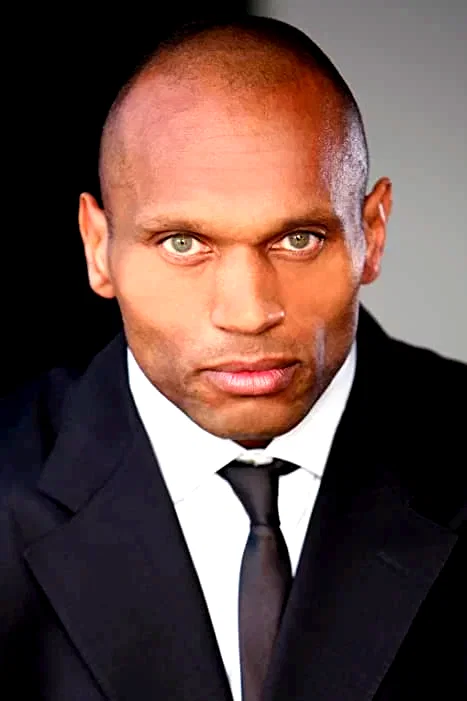  Mark Rhino Smith