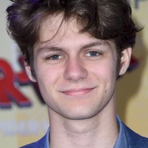 Photo star : Ty Simpkins