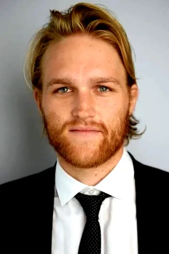 Wyatt  Russell