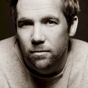 Photo star :  Patrick Brammall