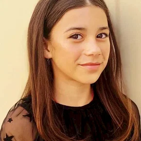 Photo star :  Scarlett Estevez