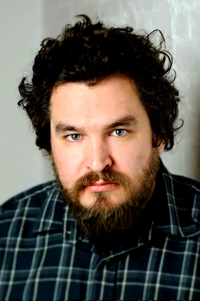  Panos Cosmatos