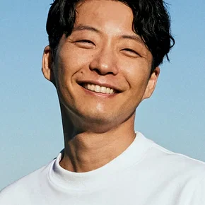 Photo star : Gen Hoshino