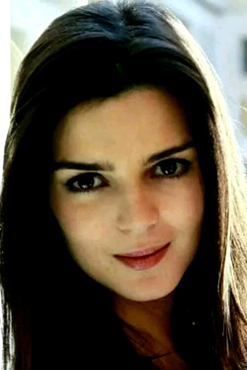Clara Lago