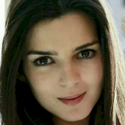 Clara Lago