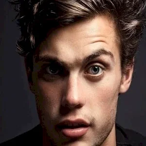  Byron Langley