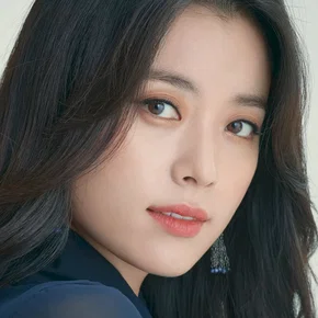 Photo star :  Han Hyo-joo