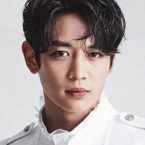 Photo star :  Choi Min-ho