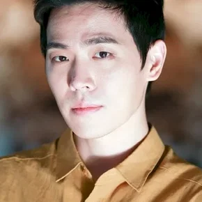 Photo star :  Lee Dong-ha
