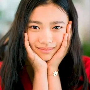 Photo star :  Hana Sugisaki