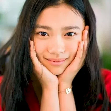  Hana Sugisaki