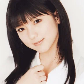 Photo star :  Erina Mano